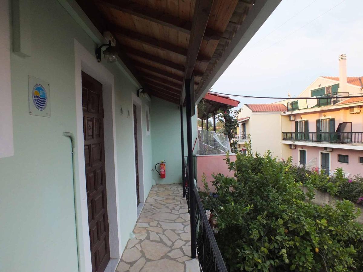 Dimitris Studios Acharavi  Ngoại thất bức ảnh